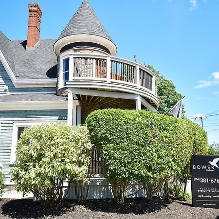 Chateau Queen By Bower Boutique Hotels Moncton Exterior photo