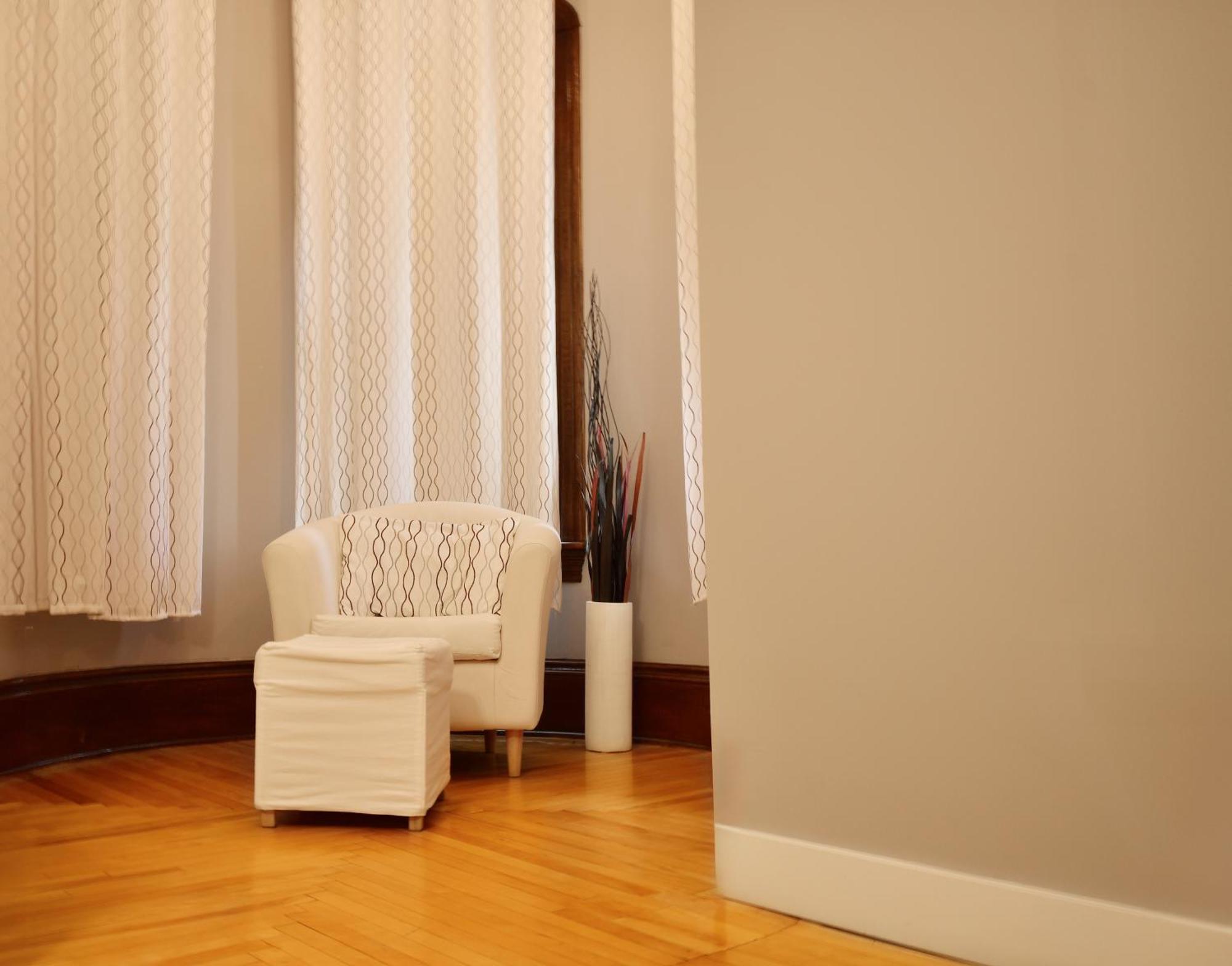 Chateau Queen By Bower Boutique Hotels Moncton Room photo